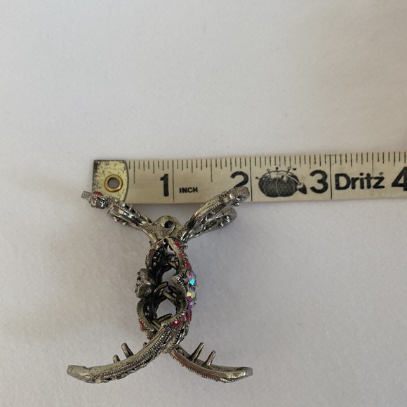 Vintage Rhinestones Crystal Metal Butterfly Hair Claw Clip ( red , silver) - Picture 7 of 9